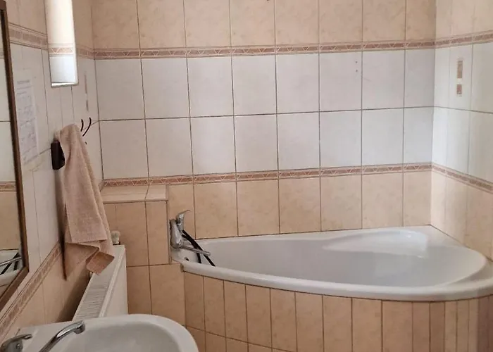 Сasa de vacaciones žltá *